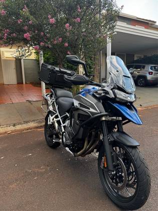 TRIUMPH TIGER 1200 GT EXPLORER 